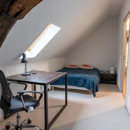 Magnifique appartement rénové dans résidence Saumur Extérieur photo